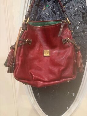 Dooney & Bourke purse